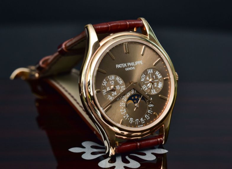 泰格豪雅手表自己可以輕微拋光嗎？