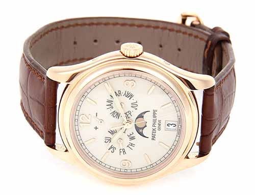 泰格豪雅手表鑲鉆會不會掉？