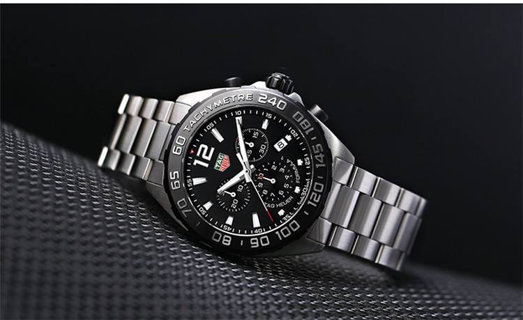 泰格豪雅手表上條應該注意什么？（圖）