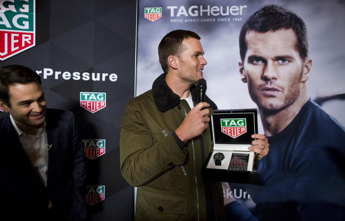 湯姆?布拉迪與泰格豪雅粉絲于波士頓共慶歷史性勝利 湯姆?布拉迪與泰格豪雅粉絲于波士頓共慶歷史性勝利