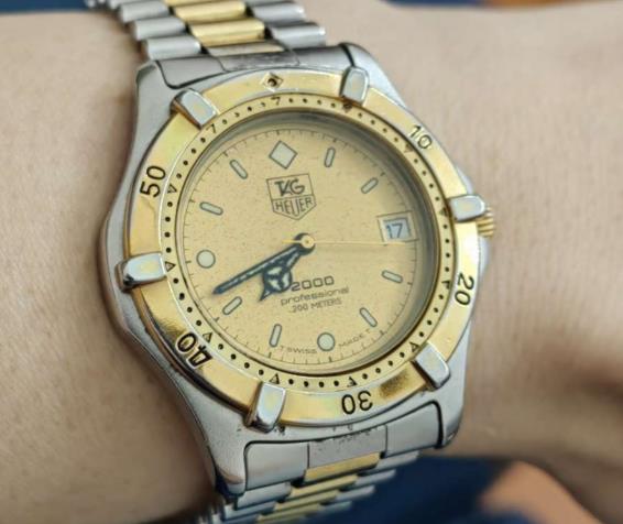 泰格豪雅機械表不走了要上幾圈發條(如何正確調整發條以使表走正常)