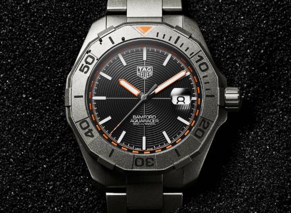 泰格豪雅手表更換表盤(如何操作簡(jiǎn)單快捷)（圖）