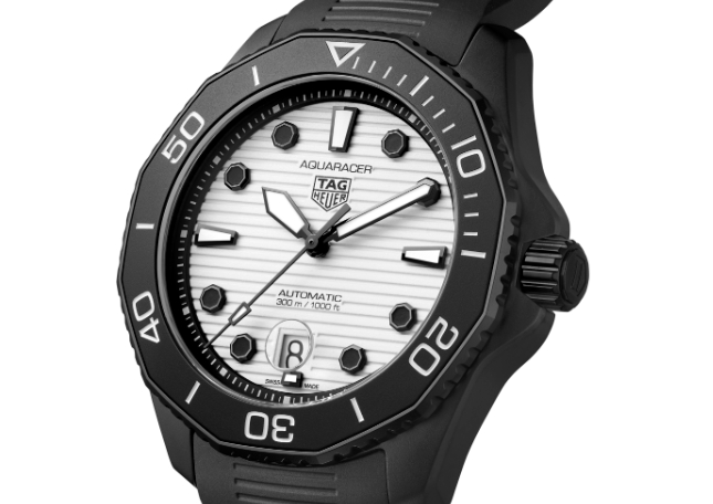 如何防備泰格豪雅手表表帶掉色？（警惕表帶掉色及正確應對）（圖）